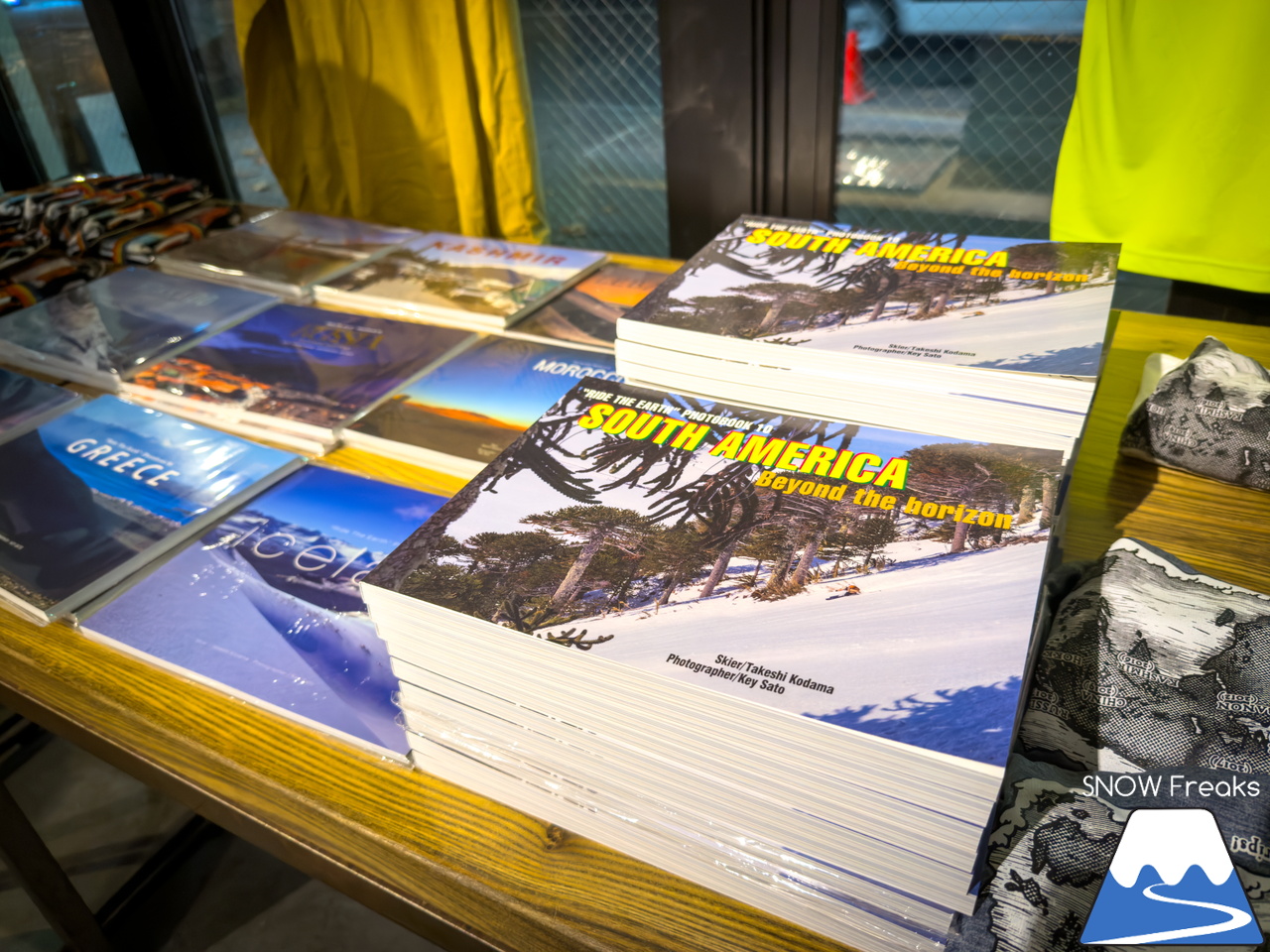 祝・10作目。地球を滑る旅『RIDE THE EARTH 10 SOUTH AMERICA』出版記念イベント・プロスキーヤー・児玉毅さんとプロフォトグラファー・佐藤圭さんによるスライドトークショー in 帯広 Report！